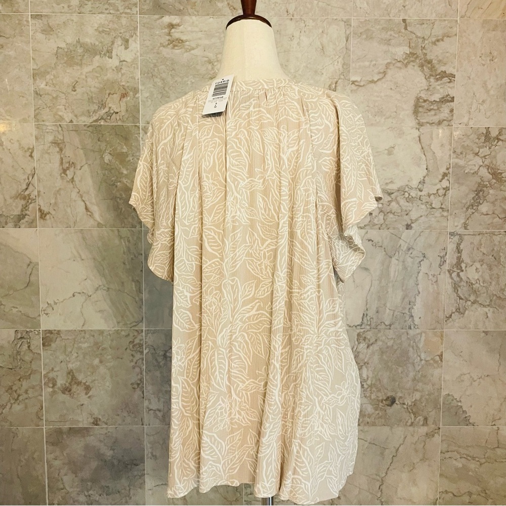 TORRID Crinkle Gauze Flutter Sleeve Top - Picture 6 of 8